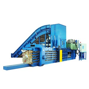 Horizontal Baler